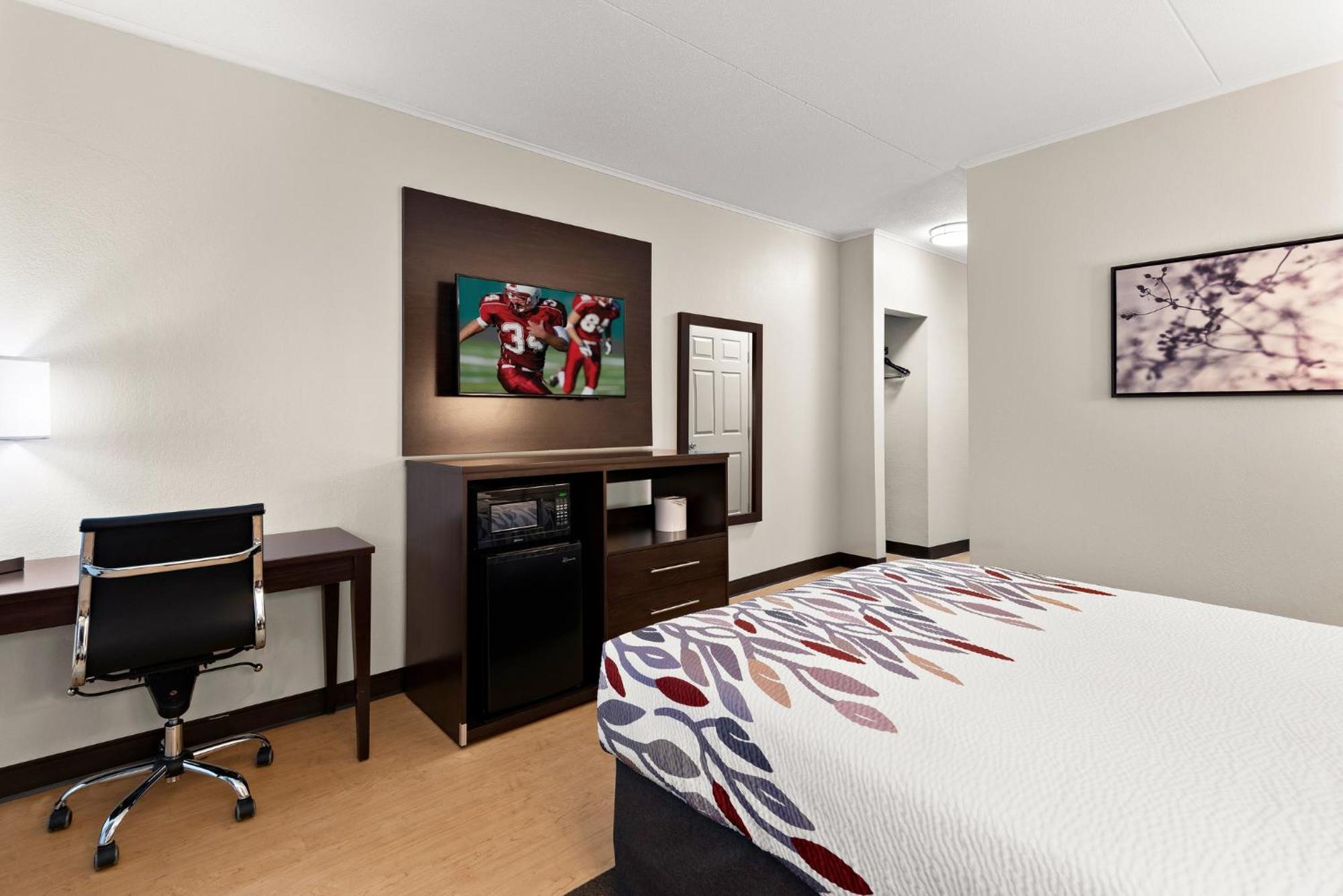 Red Roof Inn Norwich Εξωτερικό φωτογραφία